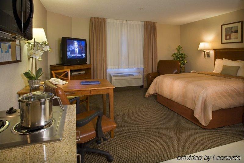 Candlewood Suites Sumter, An Ihg Hotel Room photo